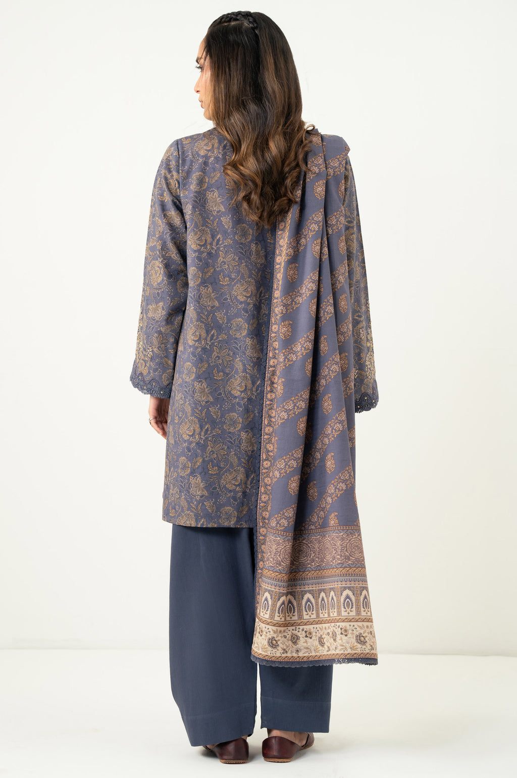 Zeen | Winter 25 | WFM34806