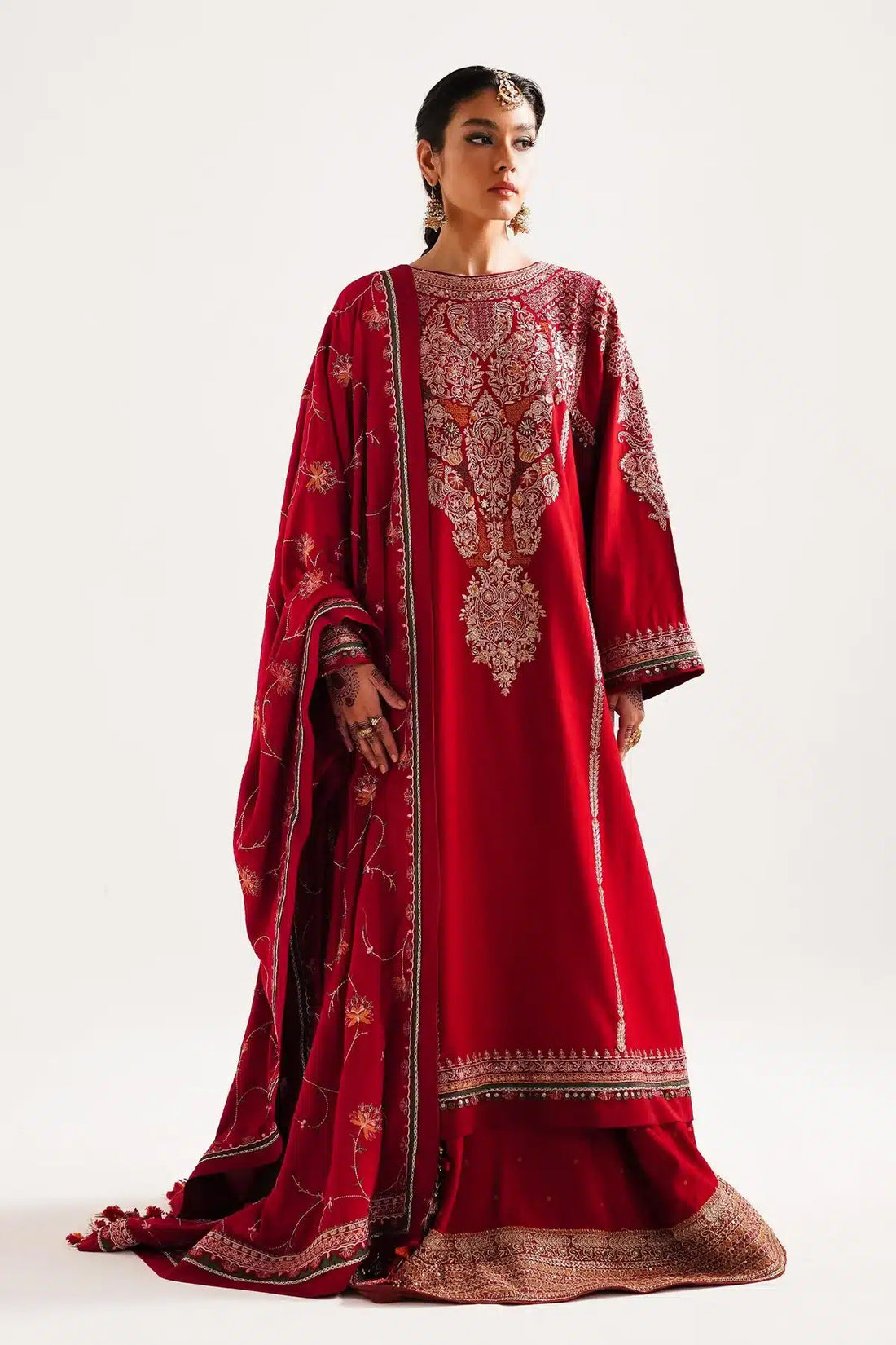 Zara ShahJahan | Winter Shawl 23 | WS23-D8 - Khanumjan  Pakistani Clothes and Designer Dresses in UK, USA 