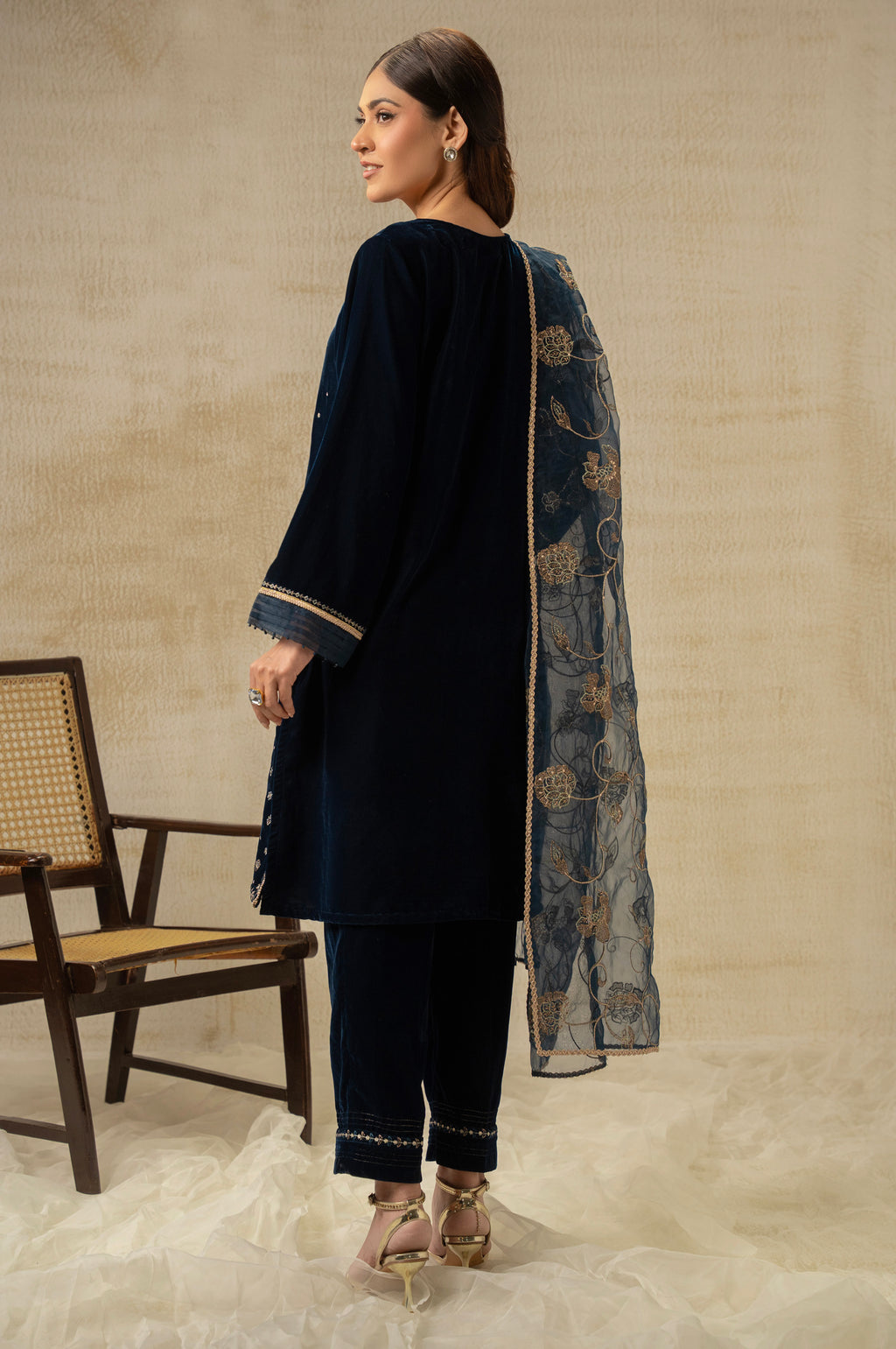 Zeen | Winter 25 | WUM35849