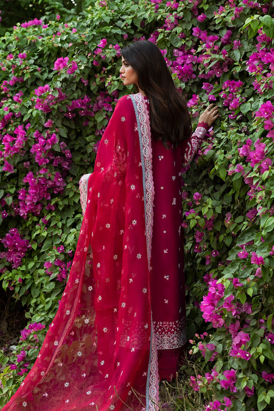 Afrozeh | Mulaqaat Lawn | Humnasheen