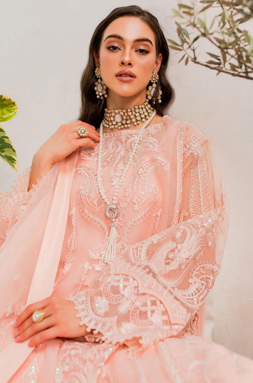 Maryum N Maria | Sorina Luxury Chiffon 23 | Peach Parfait (MW23-505) - Khanumjan  Pakistani Clothes and Designer Dresses in UK, USA 