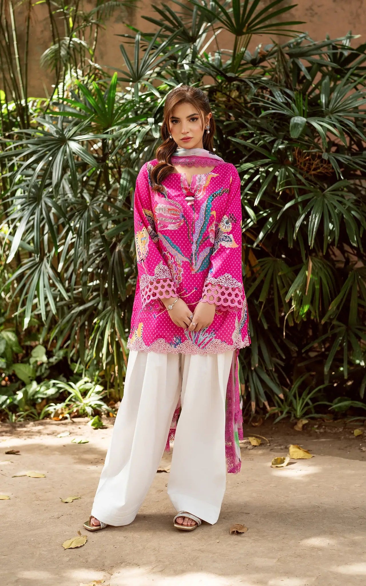Asifa and Nabeel | Yakin Summer 25 | Roseveil-(YKL25-10)