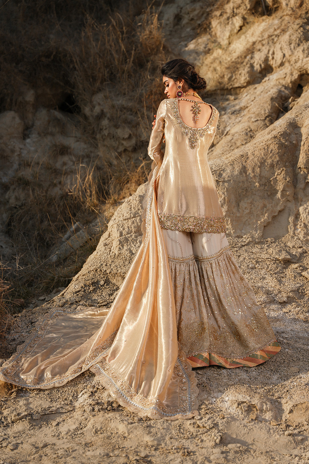 Nilofer Shahid | Verve Summer 24 | Zahria