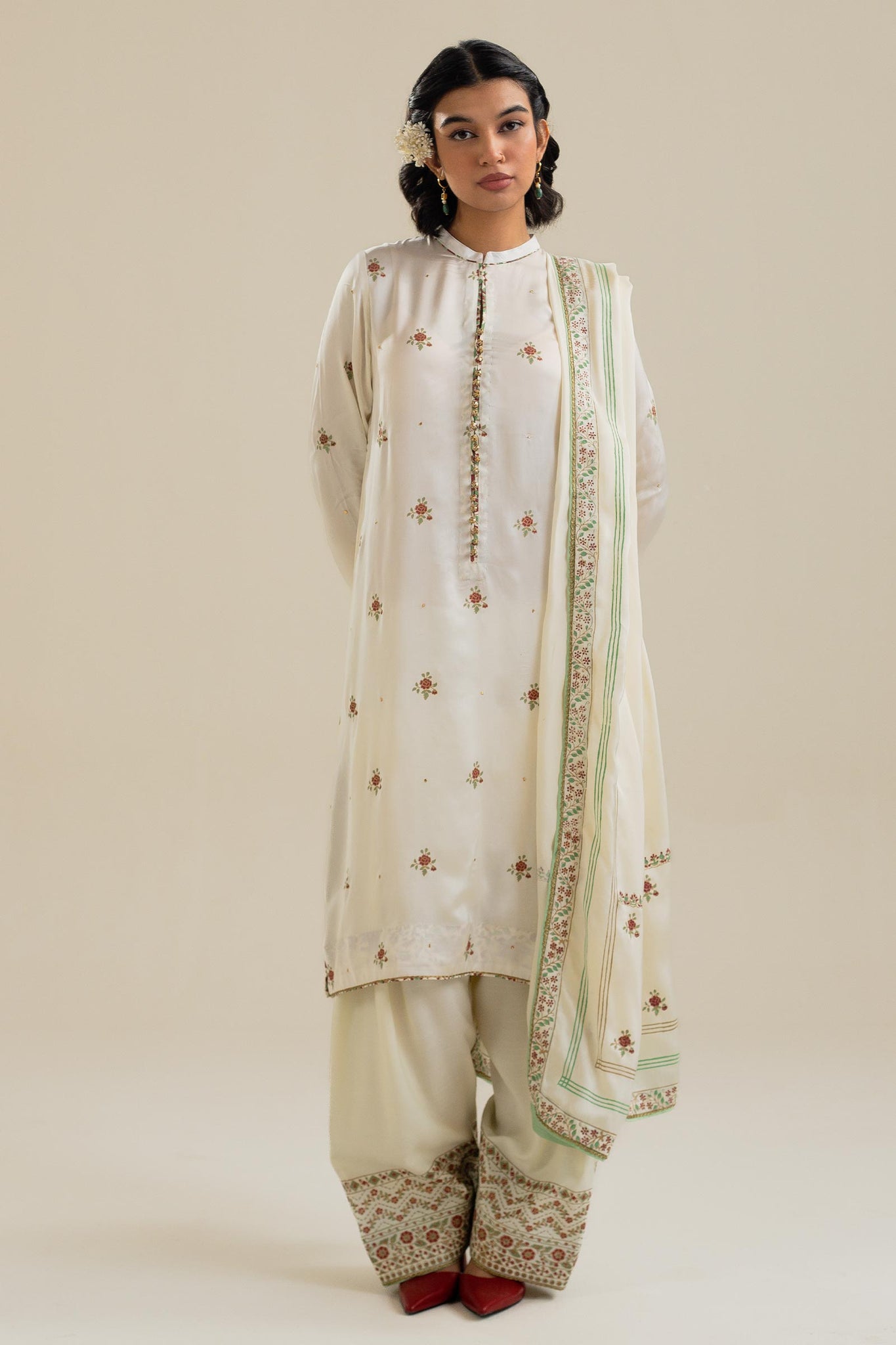 Zara Shahjahan | Handcrafted Suits | ZHC-041