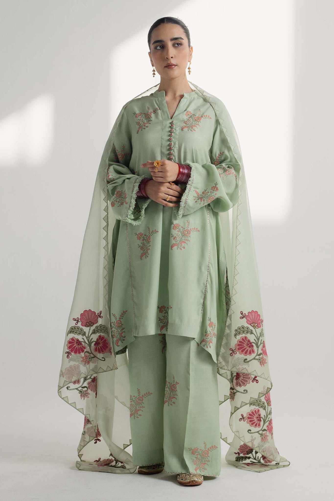 Zara Shahjahan | Handcrafted Suits | ZHC-047