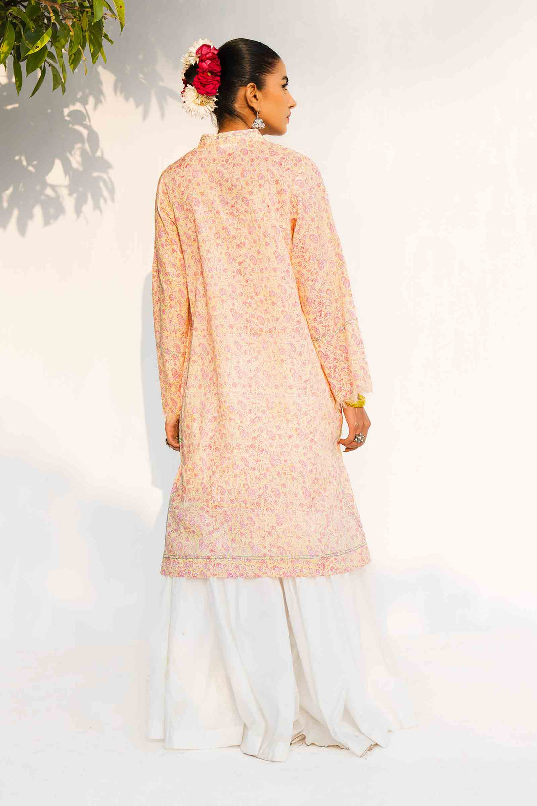 Zara Shahjahan | Handcrafted Suits | ZHC-07