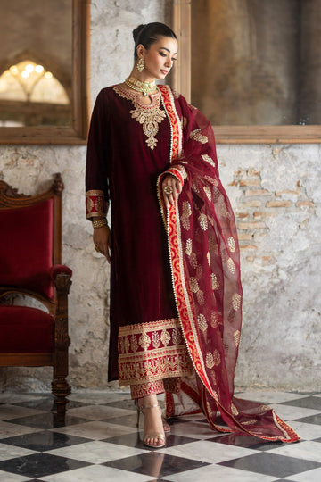 Zainab Chottani | Velvet Formals 24 | Neesa