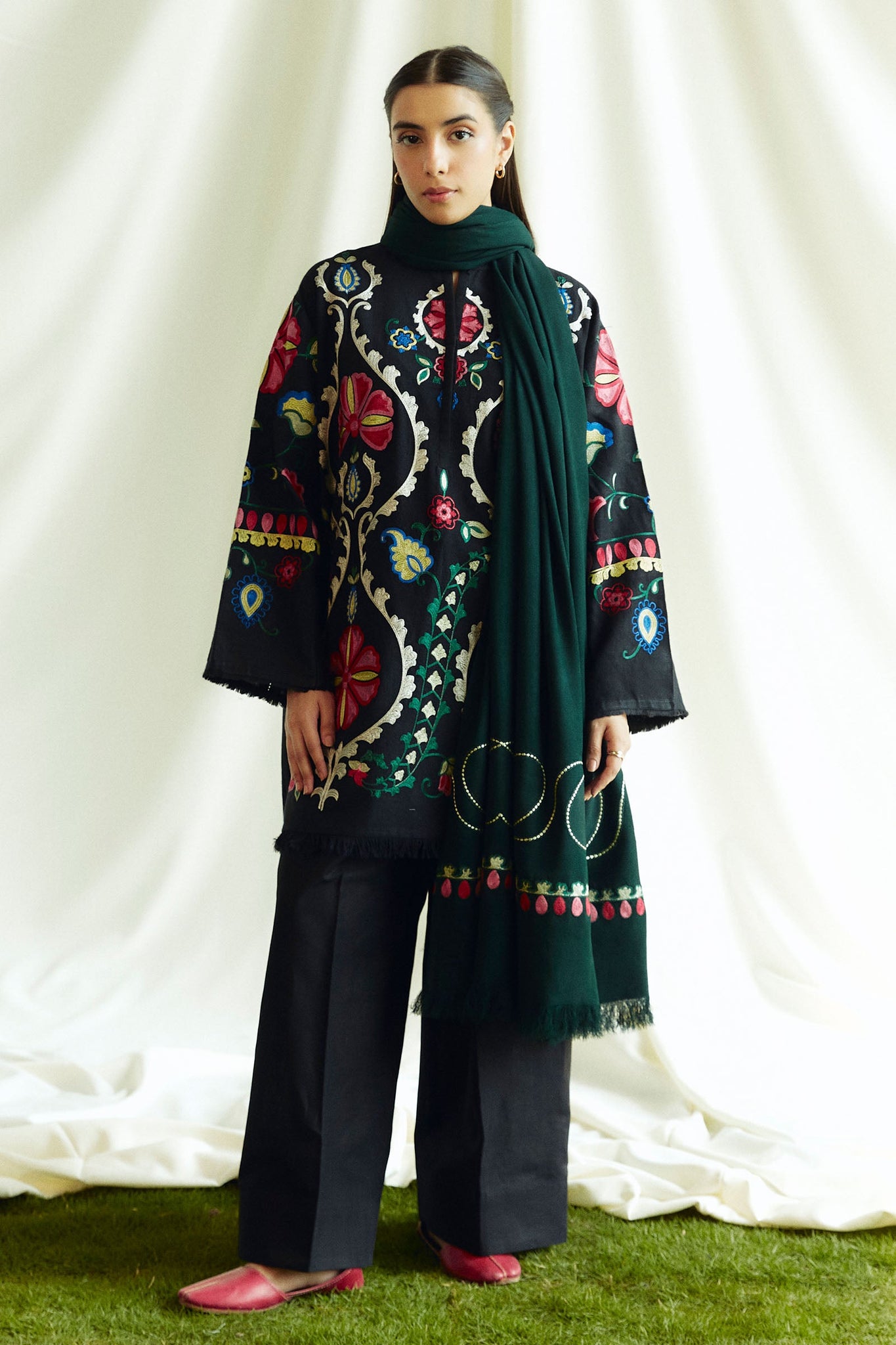 Zara Shahjahan | Coco Winter 24 | Moonstone-1B