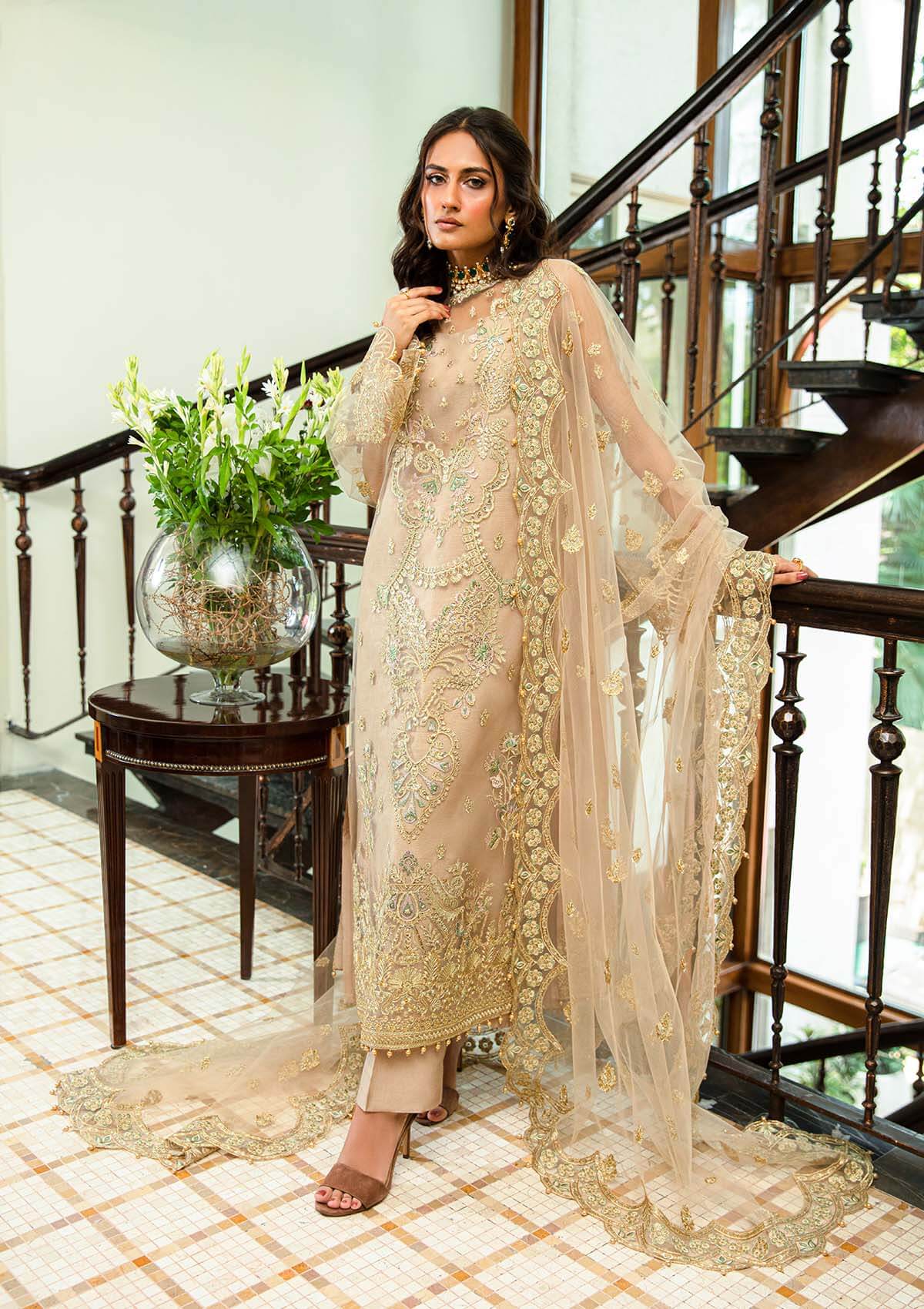 Aik Atelier | Formals Collection | GLOSSIER - LOOK 02 - Khanumjan  Pakistani Clothes and Designer Dresses in UK, USA 