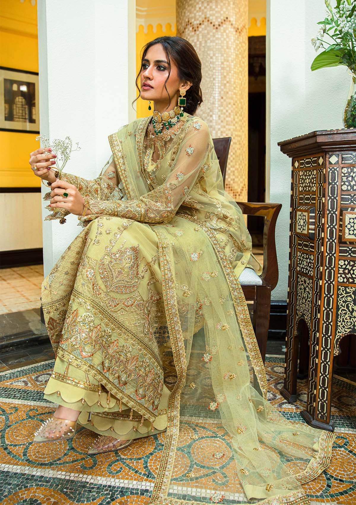 Aik Atelier | Formals Collection | GLOSSIER - LOOK 05 - Khanumjan  Pakistani Clothes and Designer Dresses in UK, USA 