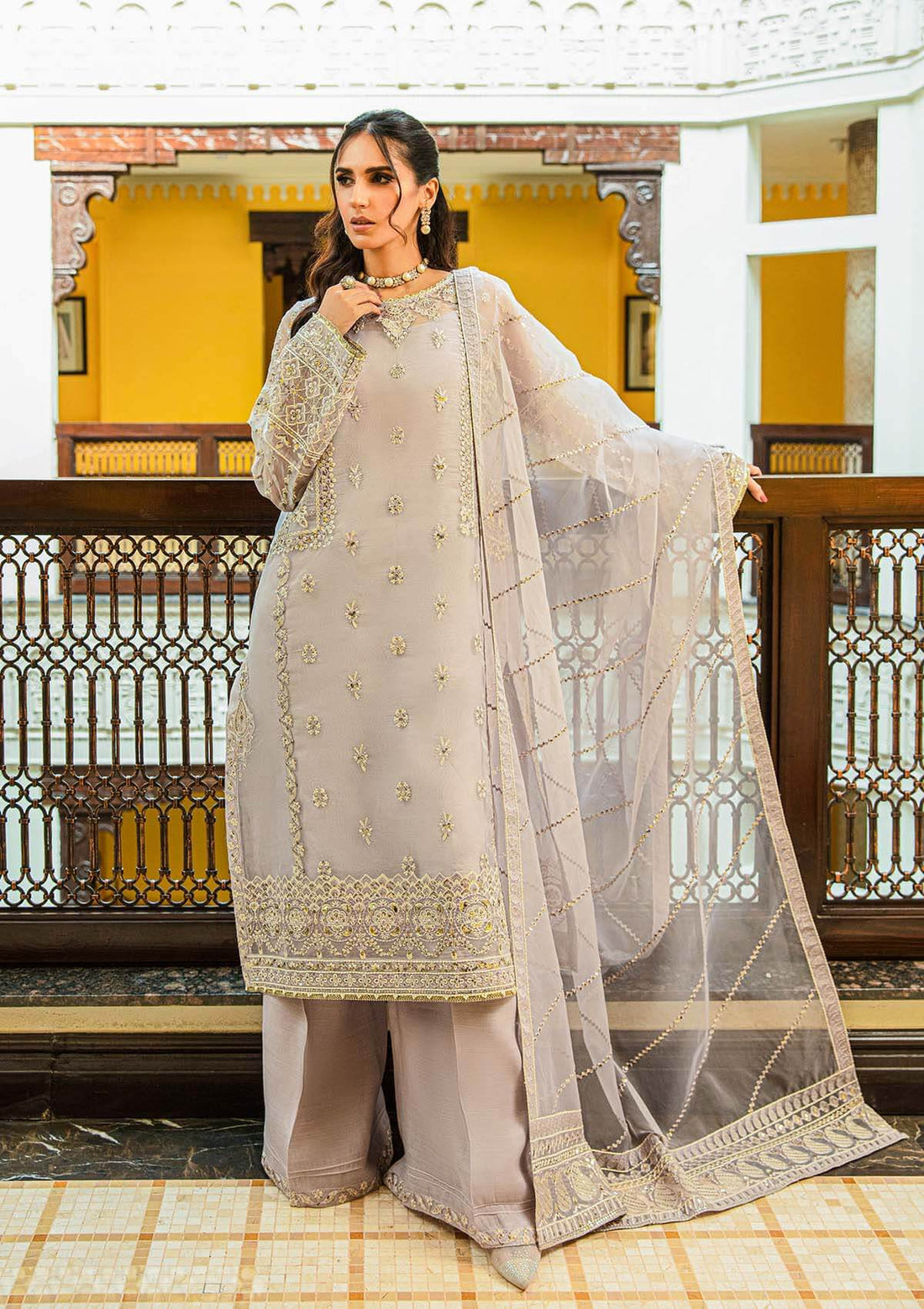 Aik Atelier | Formals Collection | GLOSSIER - LOOK 07 - Khanumjan  Pakistani Clothes and Designer Dresses in UK, USA 