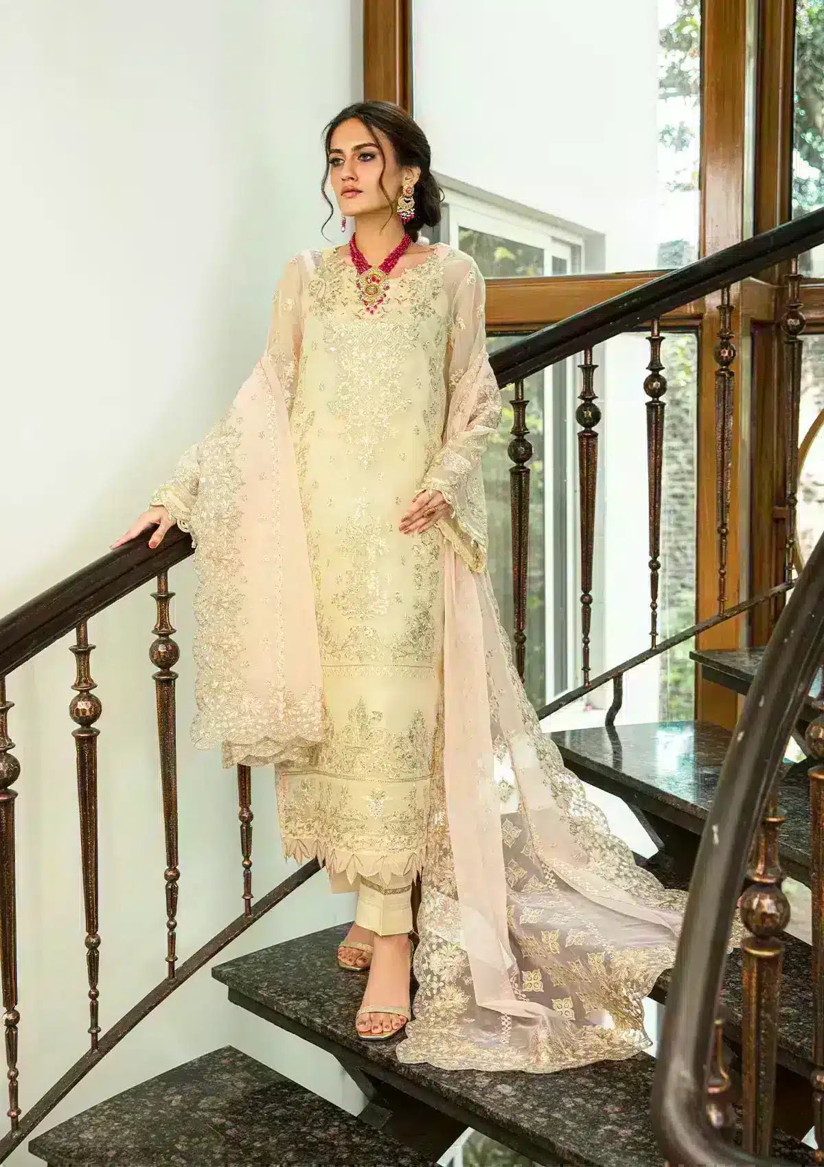 Aik Atelier | Formals Collection | GLOSSIER - LOOK 09 - Khanumjan  Pakistani Clothes and Designer Dresses in UK, USA 