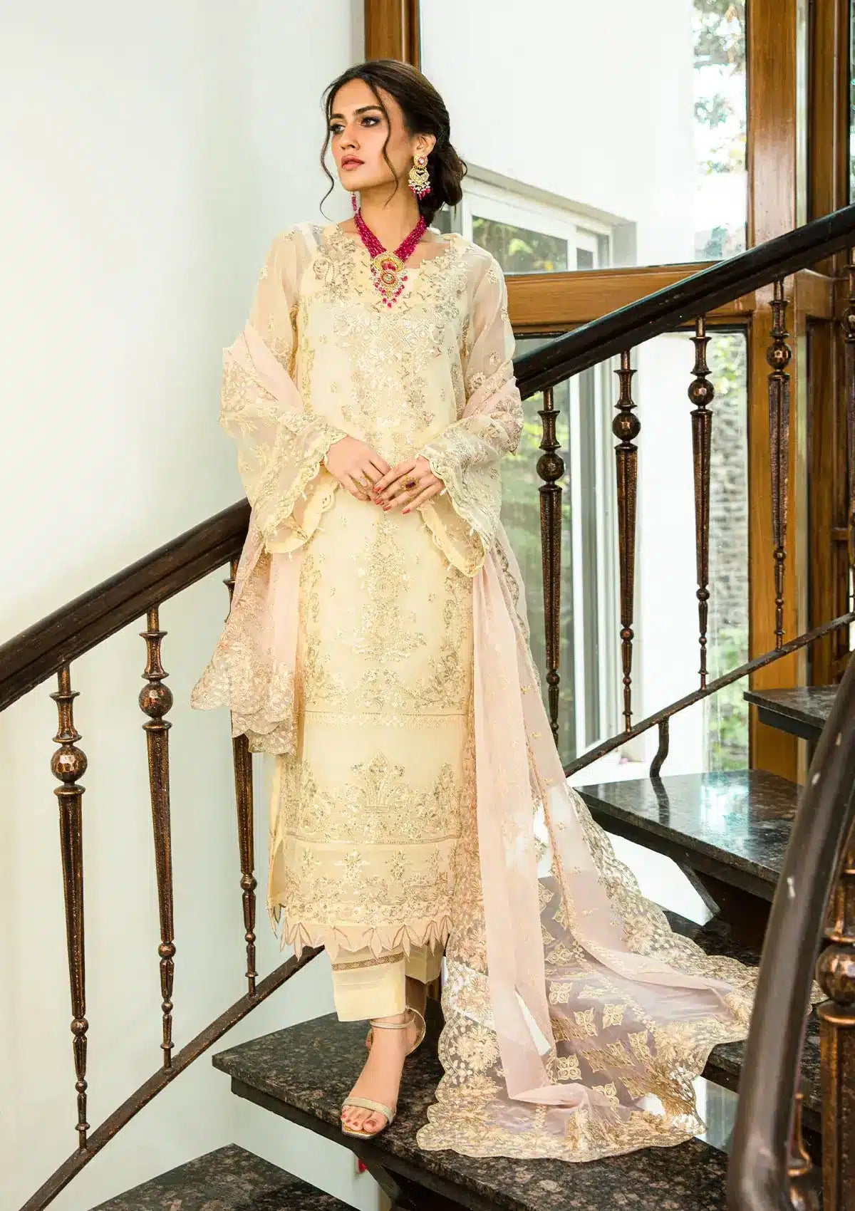 Aik Atelier | Formals Collection | GLOSSIER - LOOK 09 - Khanumjan  Pakistani Clothes and Designer Dresses in UK, USA 