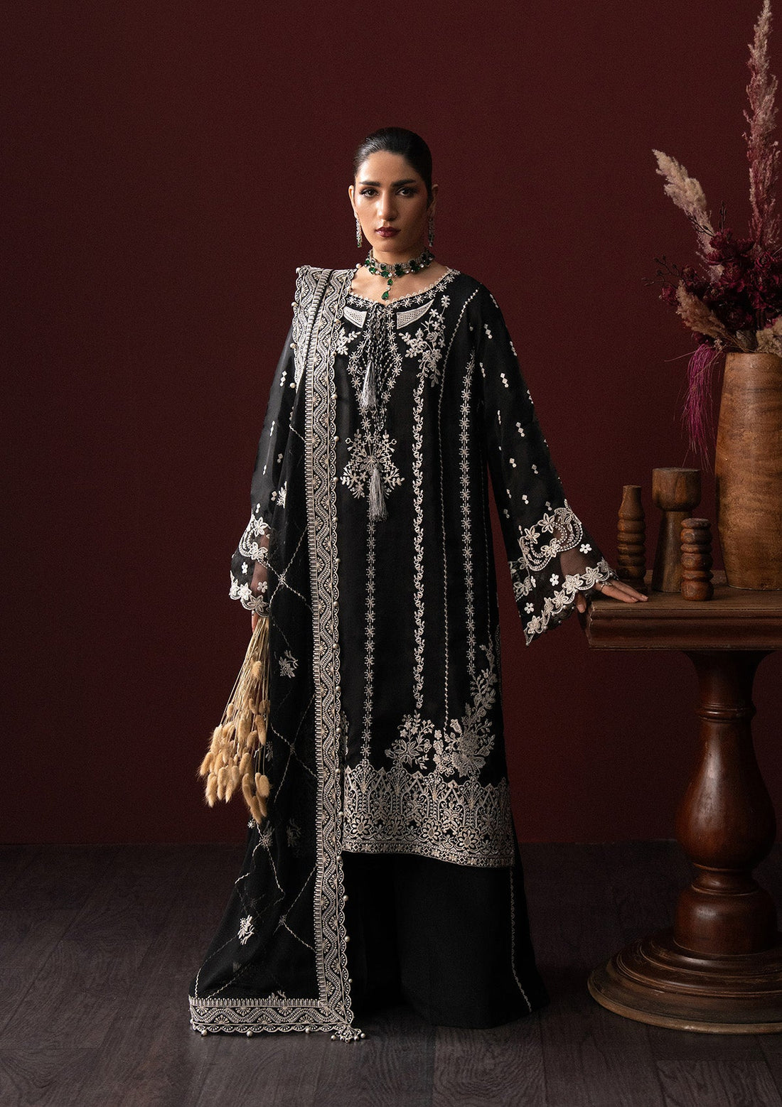 AIK | Pakistani Ladies Designer Dresses | Khanumjan UK Tagged "Black" AIK | Pakistani Ladies Designer Dresses | Khanumjan UK Tagged "Black"
