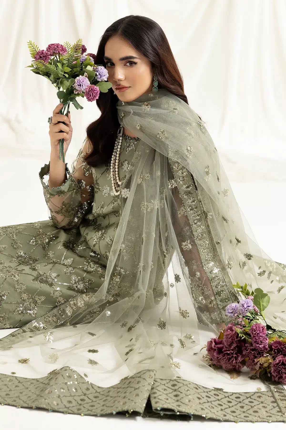 Alizeh | Dua Formals 23 | DUA-V02D02B-ALARA(PISTACHIO) - Khanumjan  Pakistani Clothes and Designer Dresses in UK, USA 