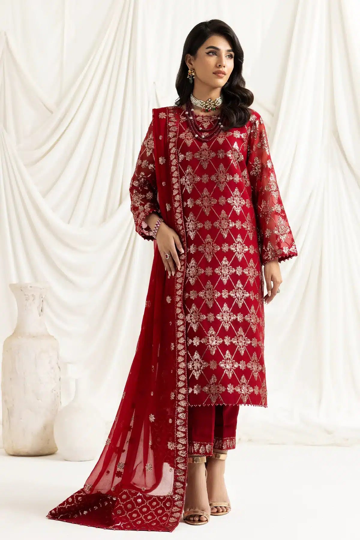 Alizeh | Dua Formals 23 | DUA-V02D02A-ALARA(RED) - Khanumjan  Pakistani Clothes and Designer Dresses in UK, USA 