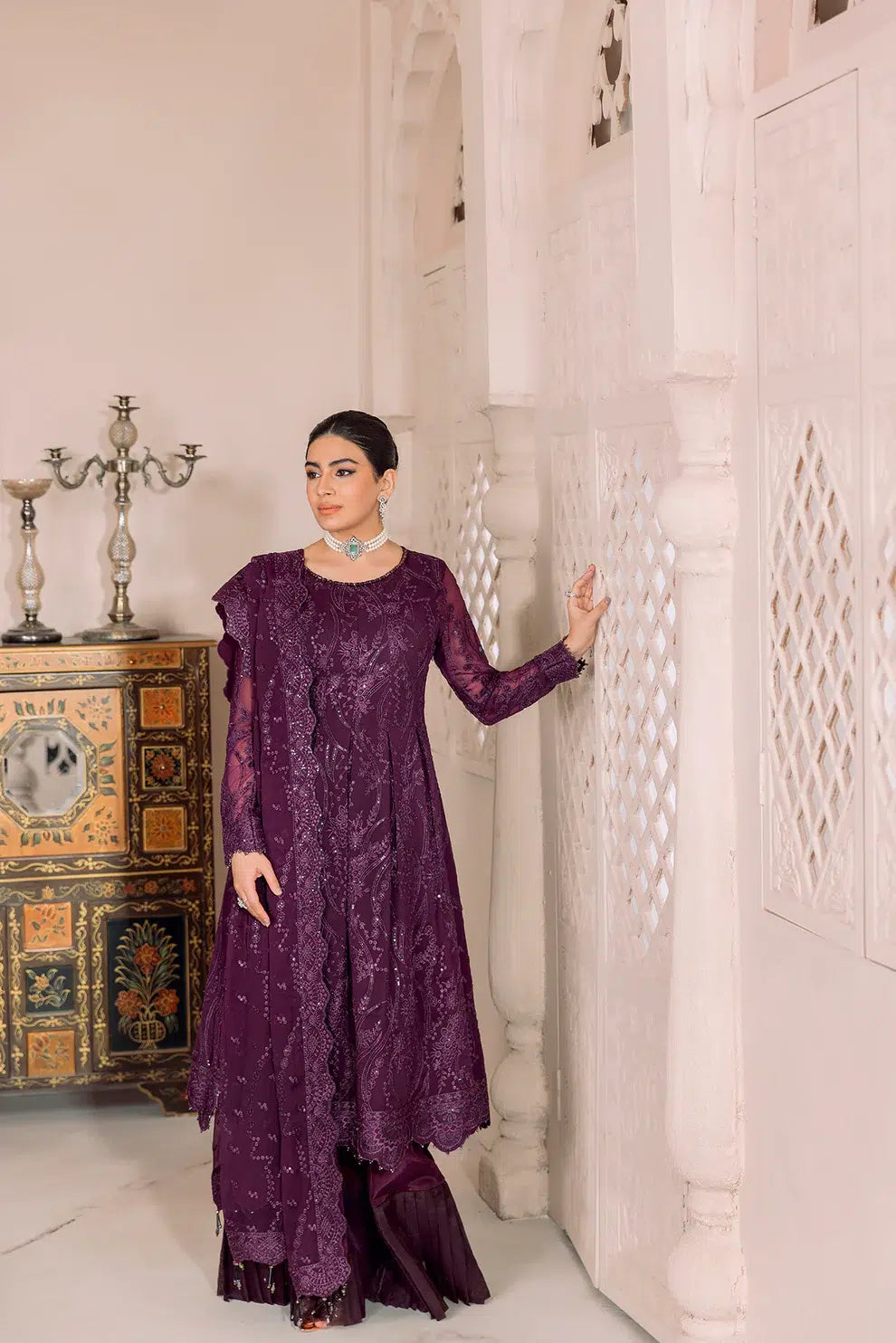 Alizeh | Dua Formals 23 | DUA-V01D03A- SYLVI ( PURPLE ) - Khanumjan  Pakistani Clothes and Designer Dresses in UK, USA 