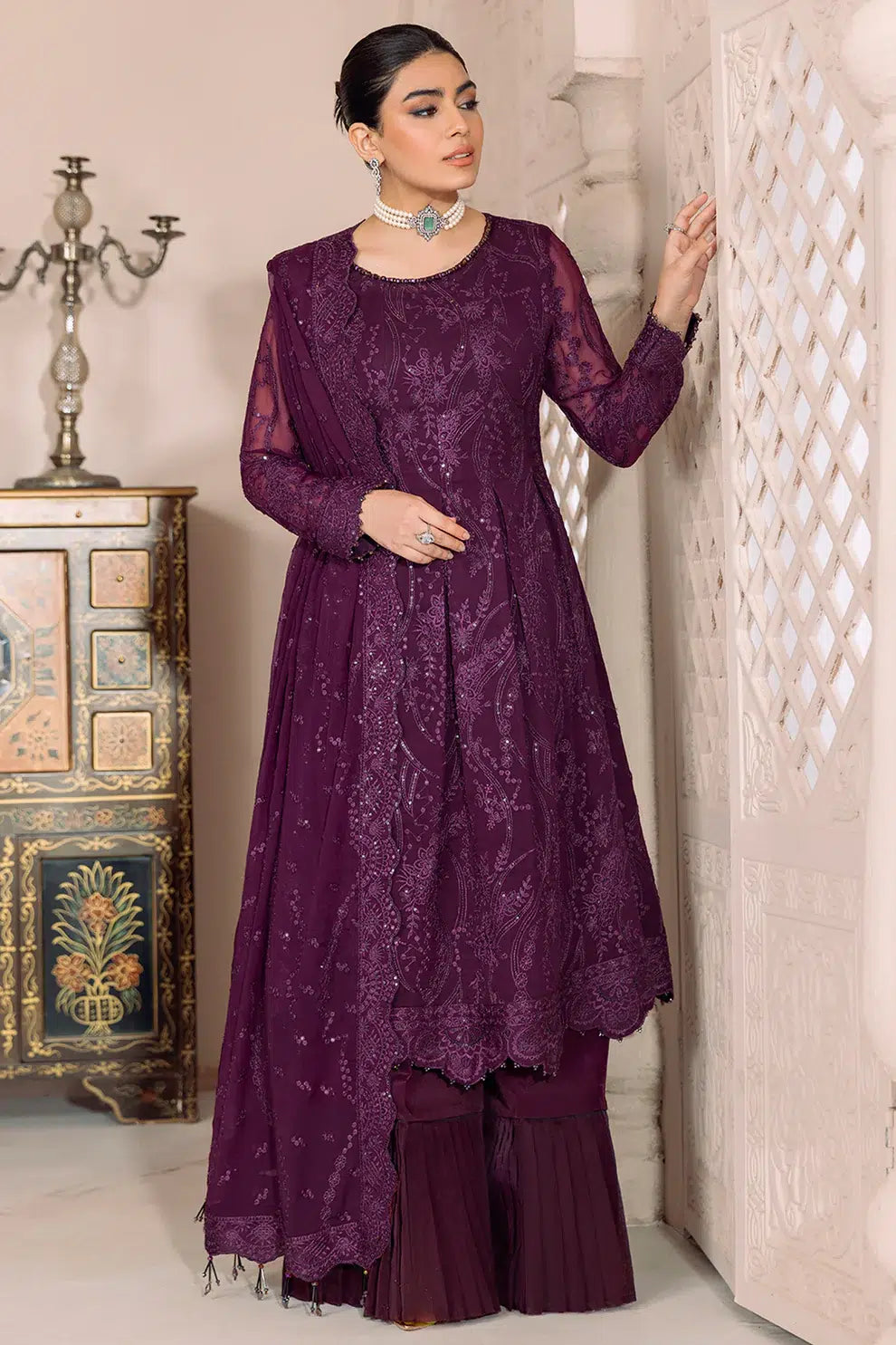 Alizeh | Dua Formals 23 | DUA-V01D03A- SYLVI ( PURPLE ) - Khanumjan  Pakistani Clothes and Designer Dresses in UK, USA 