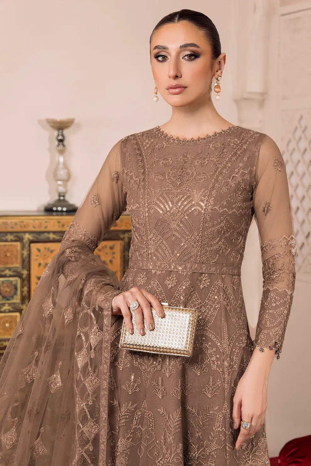 Alizeh | Dua Formals 23 | DUA-V01D05B- RYAN ( BEIGE ) - Khanumjan  Pakistani Clothes and Designer Dresses in UK, USA 