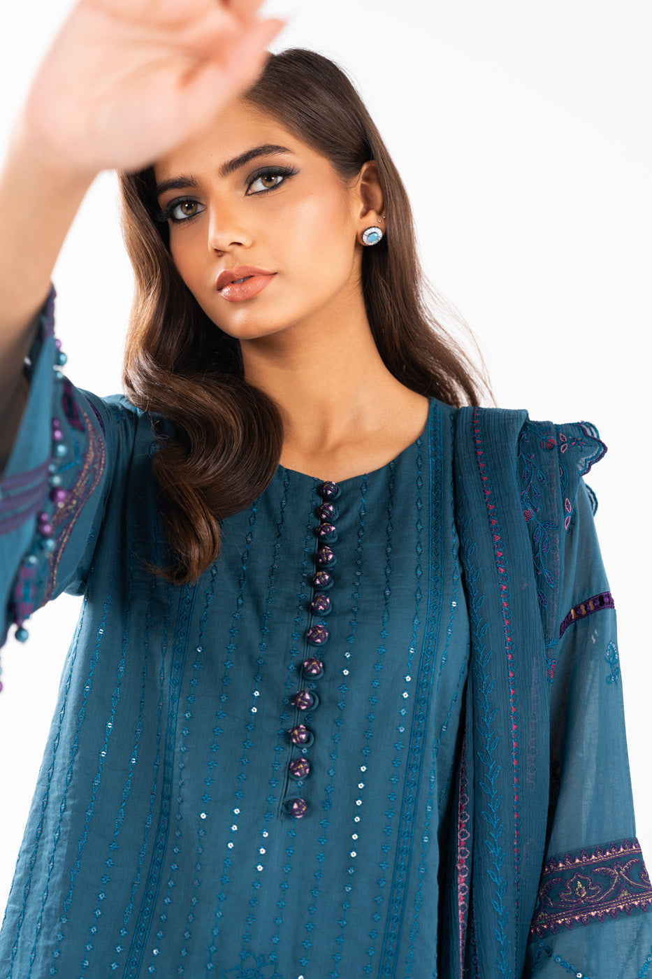 Alkaram | Luxury Lawn 24 | EC-06-24 - Khanumjan  Pakistani Clothes and Designer Dresses in UK, USA 