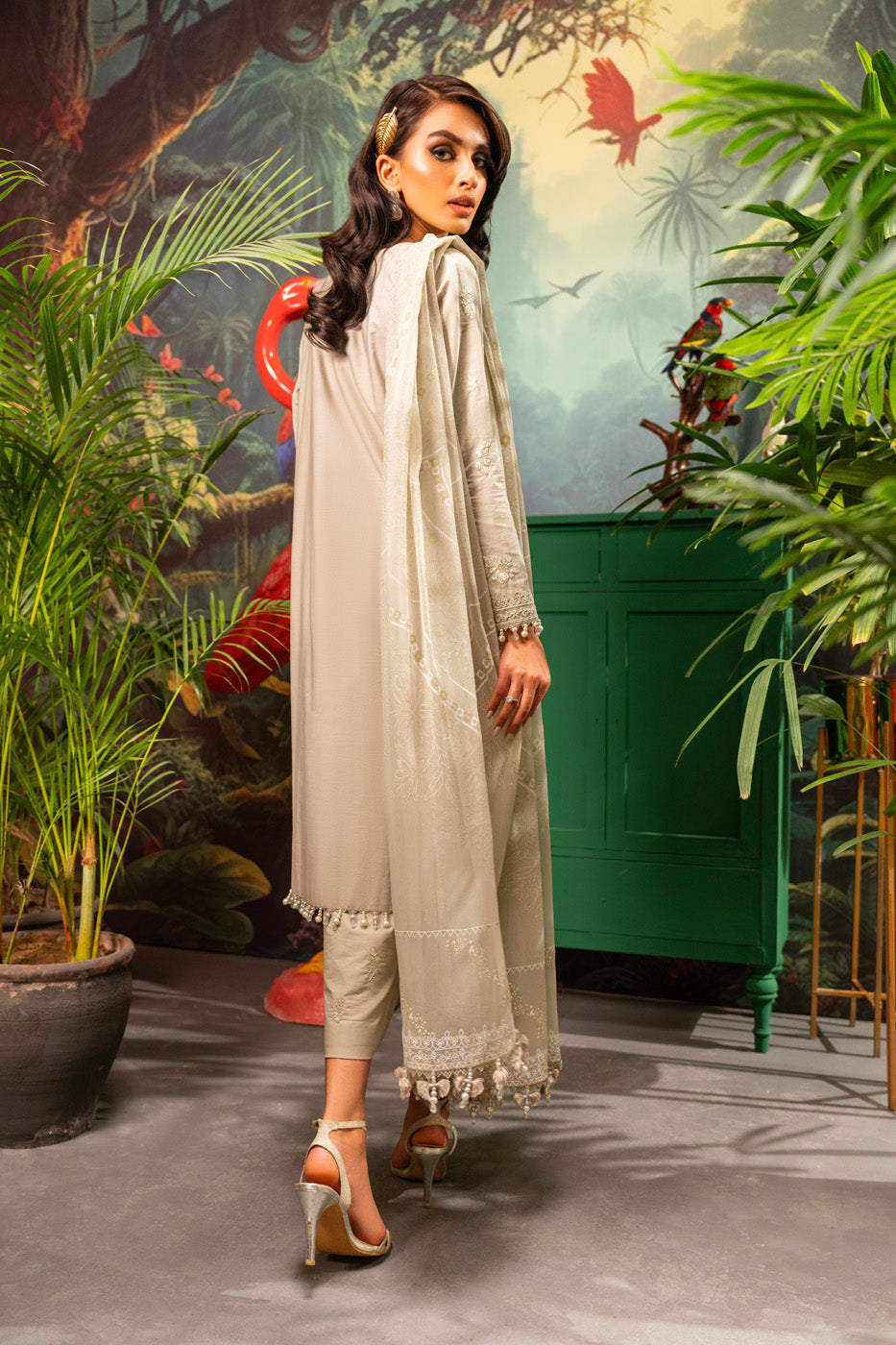 Alkaram | Luxury Lawn 24 | EC-15-24 - Khanumjan  Pakistani Clothes and Designer Dresses in UK, USA 