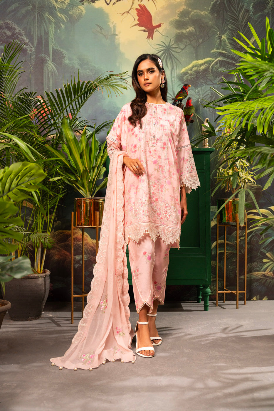 Alkaram | Luxury Lawn 24 | EC-01-24 - Khanumjan  Pakistani Clothes and Designer Dresses in UK, USA 