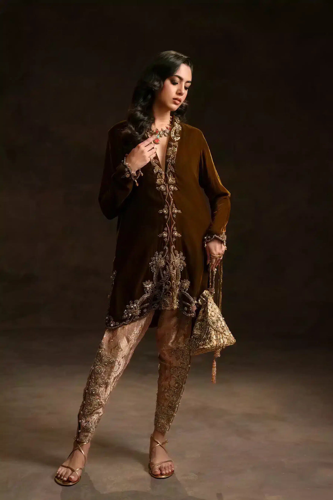 Ammara Khan | Velvet 23/24 | MODERN SHIRT AND SHALWAR SET (D-09C) - Khanumjan  Pakistani Clothes and Designer Dresses in UK, USA 