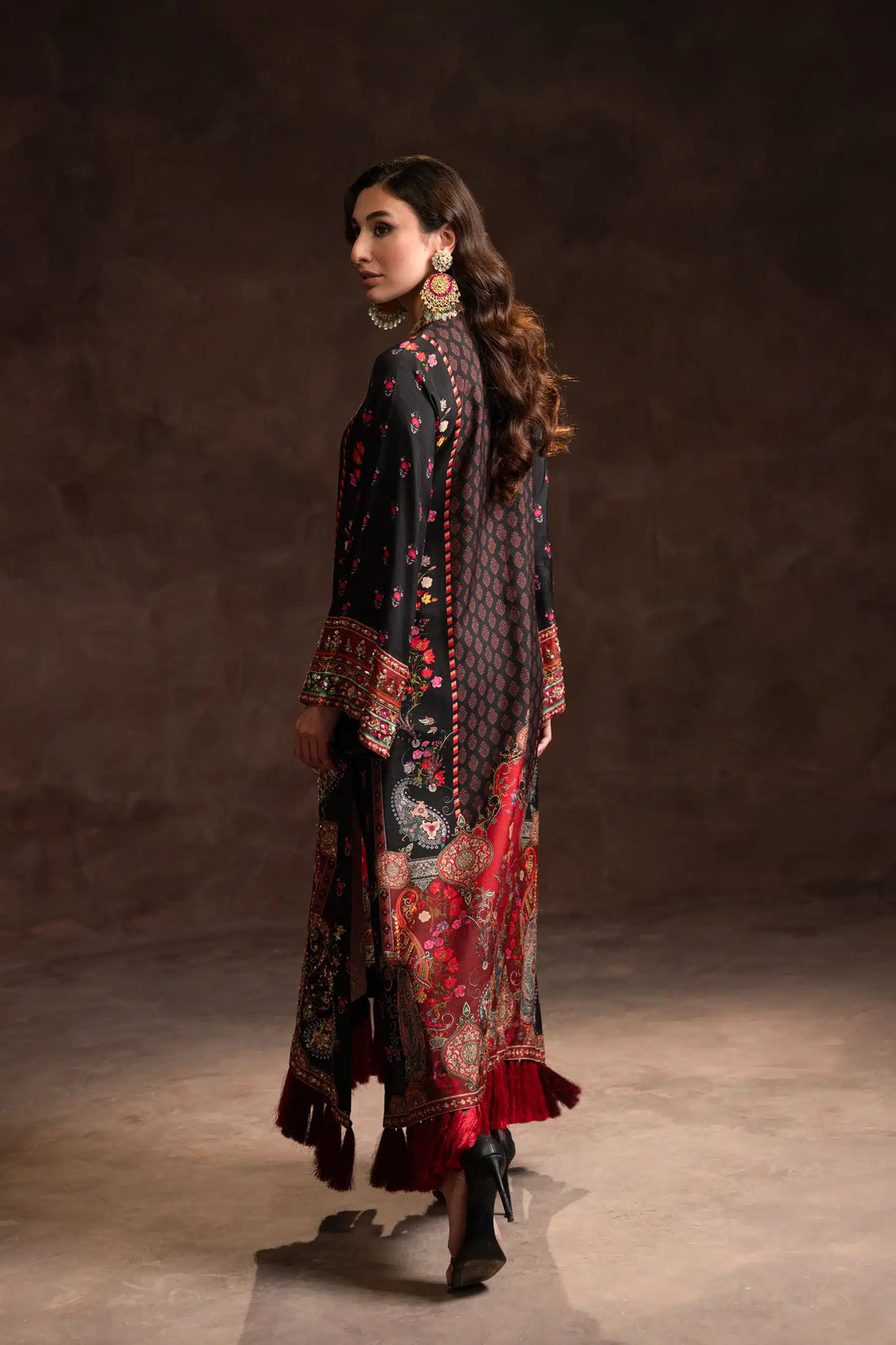 Ammara Khan | Kaftans 23 | MULTI TASSEL BLACK KAFTAN (D-01) - Khanumjan  Pakistani Clothes and Designer Dresses in UK, USA 