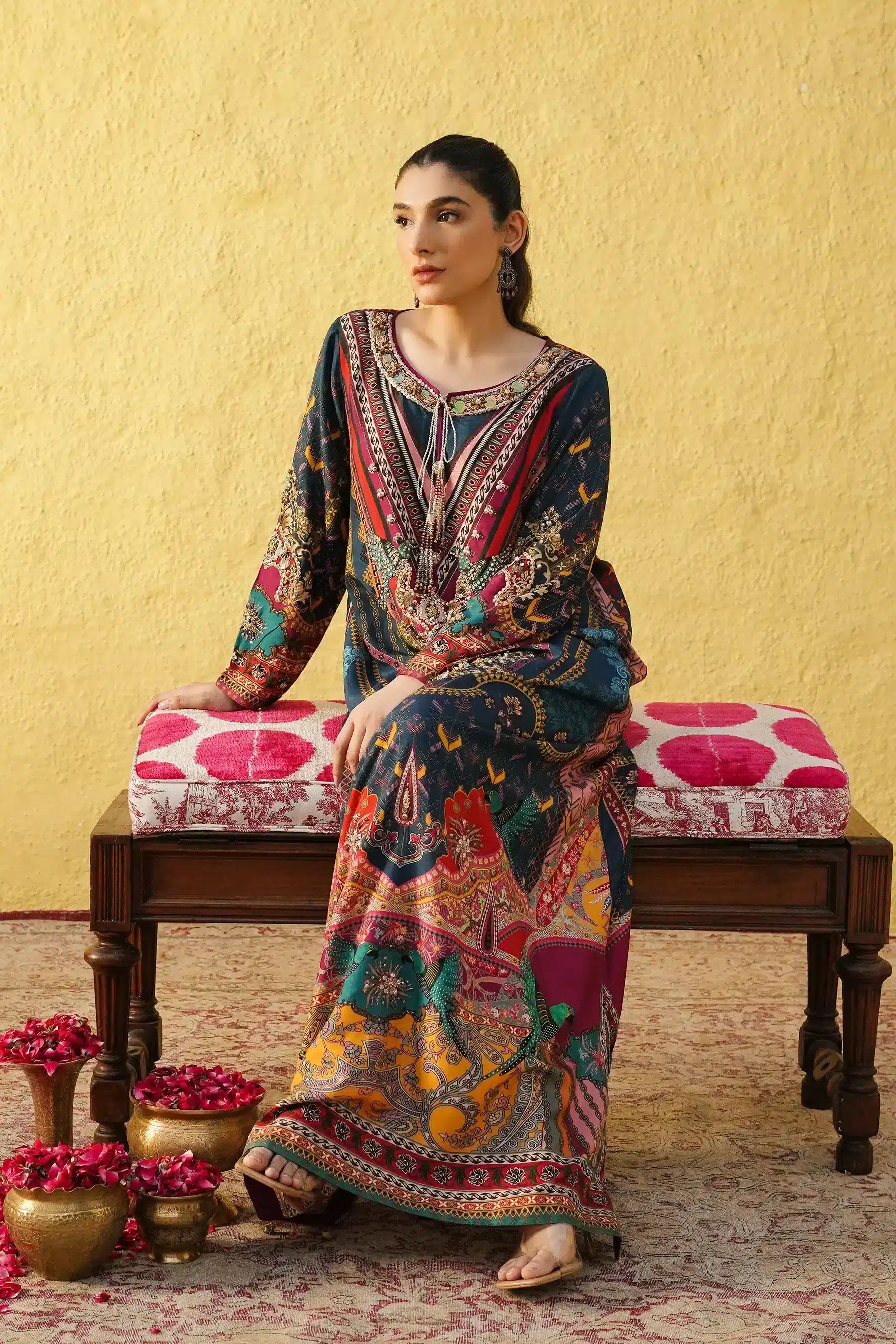 Ammara Khan | Kaftans 23 | BOLD GLAM KAFTAN (D-02) - Khanumjan  Pakistani Clothes and Designer Dresses in UK, USA 