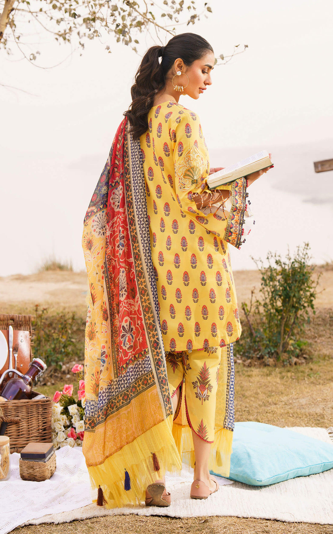 Asifa and Nabeel | Meraki Summer 24 | SONNET-U141M004 - Khanumjan  Pakistani Clothes and Designer Dresses in UK, USA 