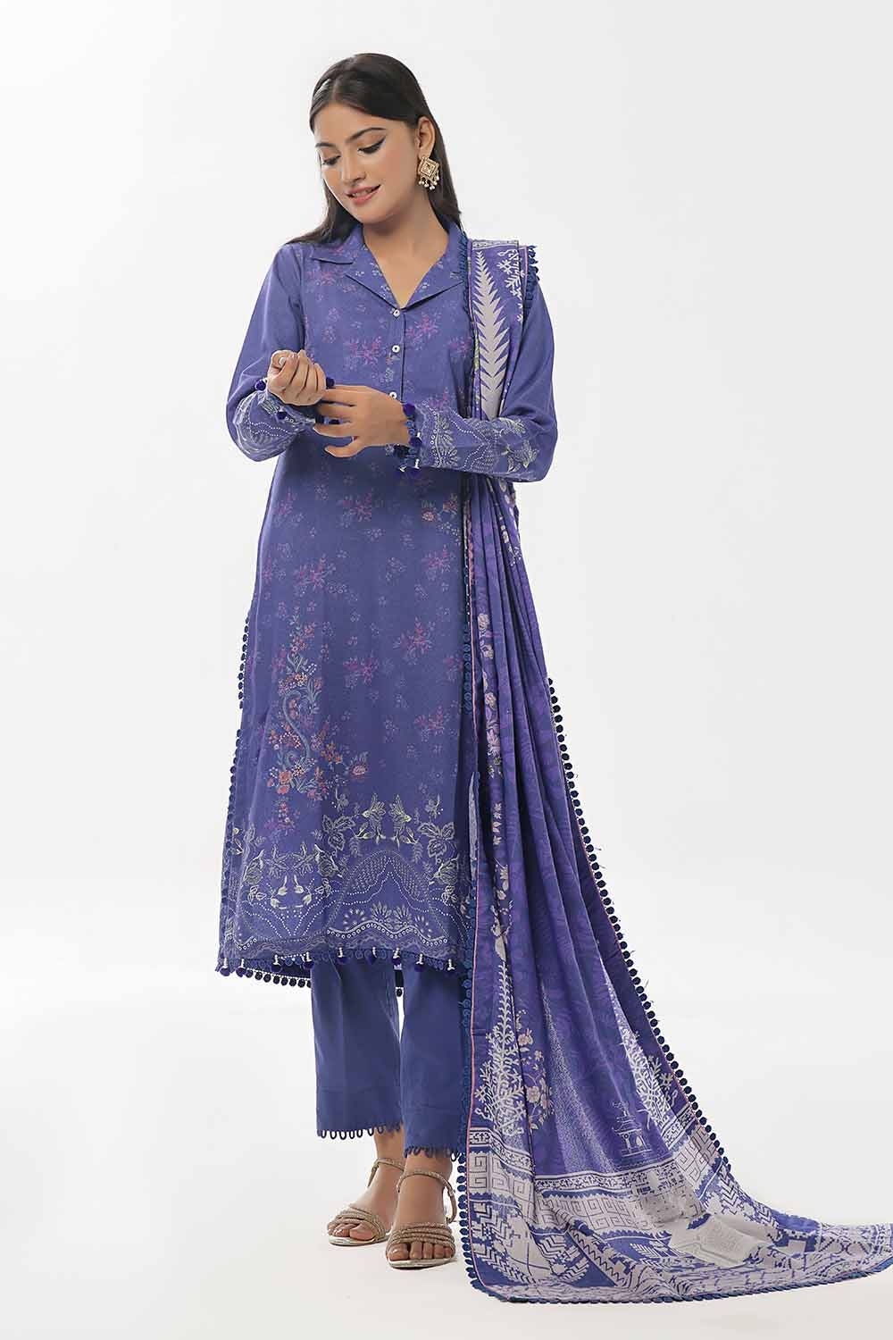 Gul Ahmed | Winter Collection 24 | Karandi Suit AY-42001