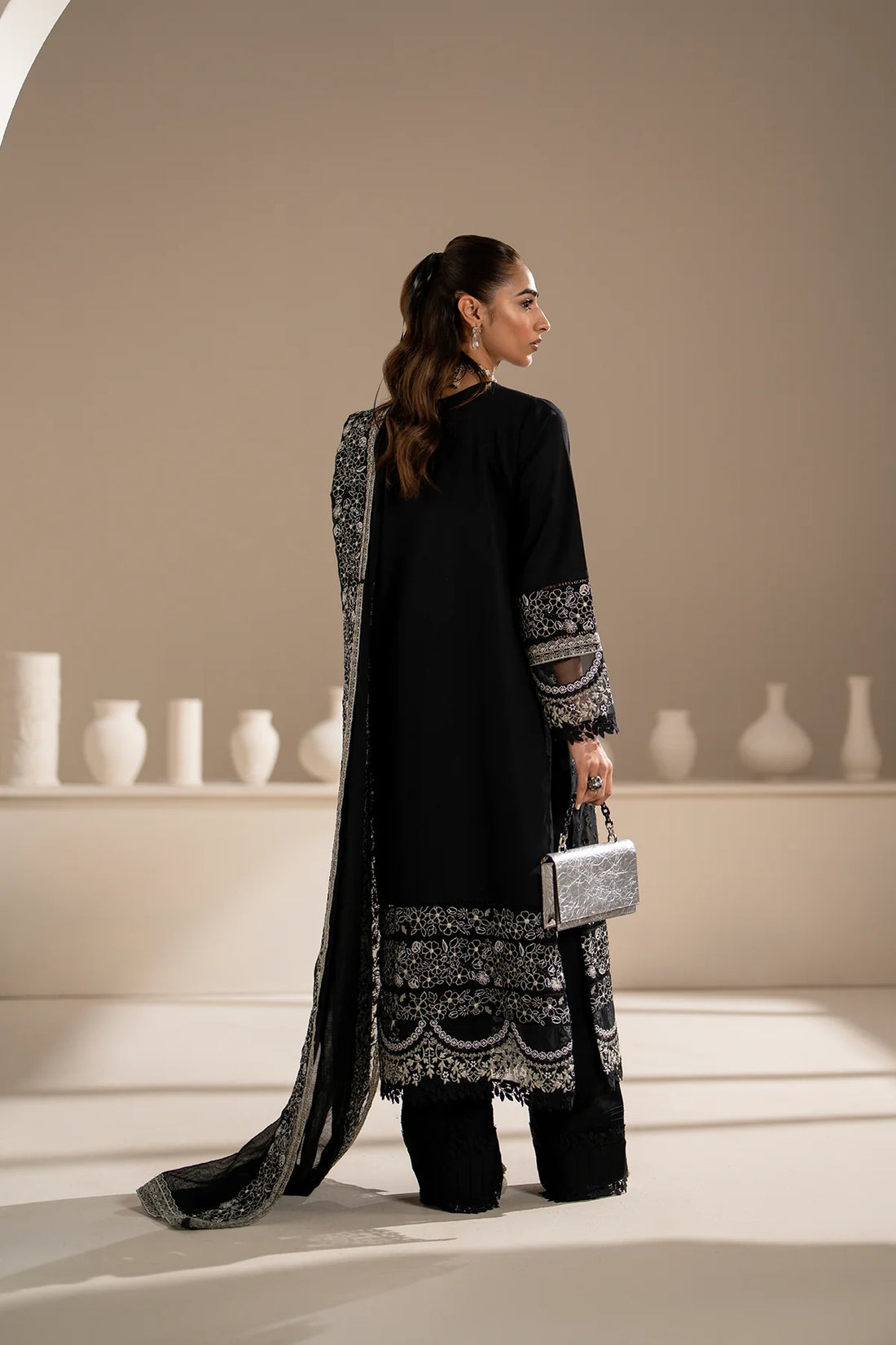 Azzal | Aghaaz Luxury Lawn | Siyah - Khanumjan  Pakistani Clothes and Designer Dresses in UK, USA 