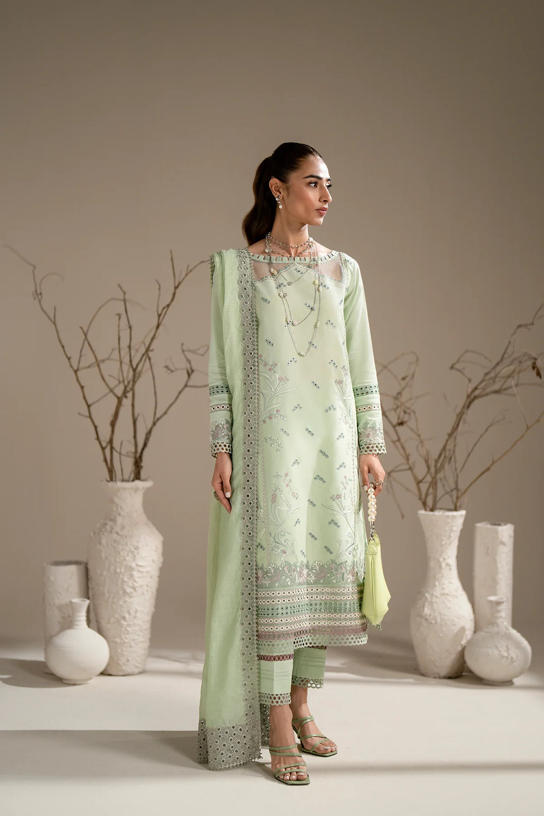 Azzal | Aghaaz Luxury Lawn | Mehak - Khanumjan  Pakistani Clothes and Designer Dresses in UK, USA 