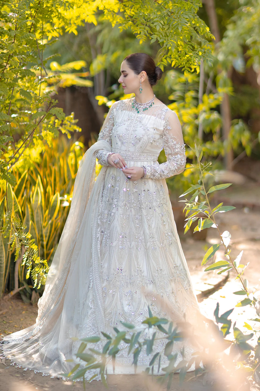 Azzal | Noor Wedding Formals | Safed - Khanumjan  Pakistani Clothes and Designer Dresses in UK, USA 