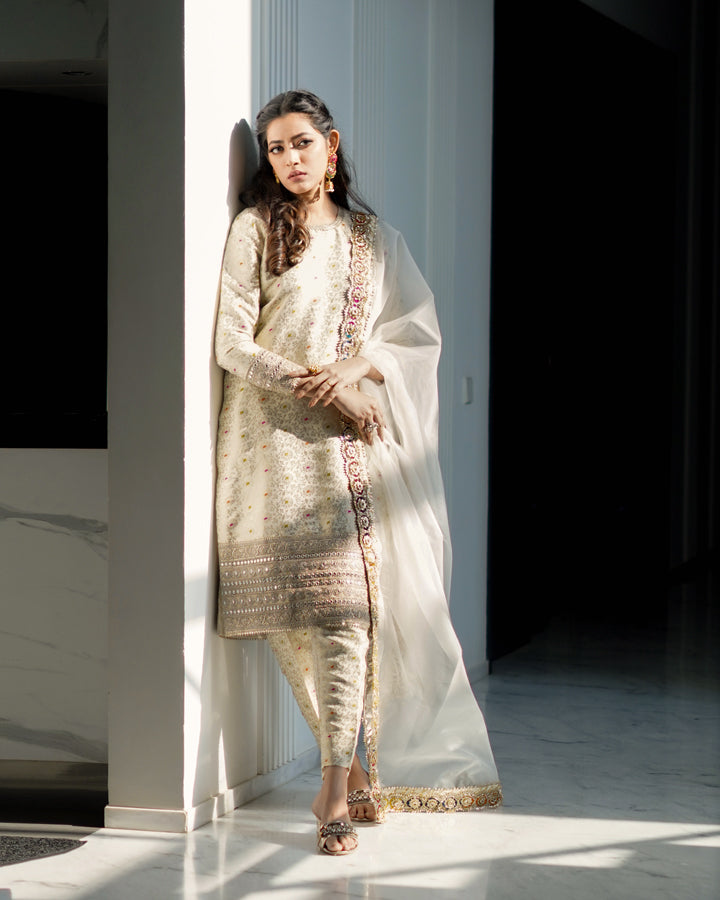 Zar | Formals Wear | Off White
