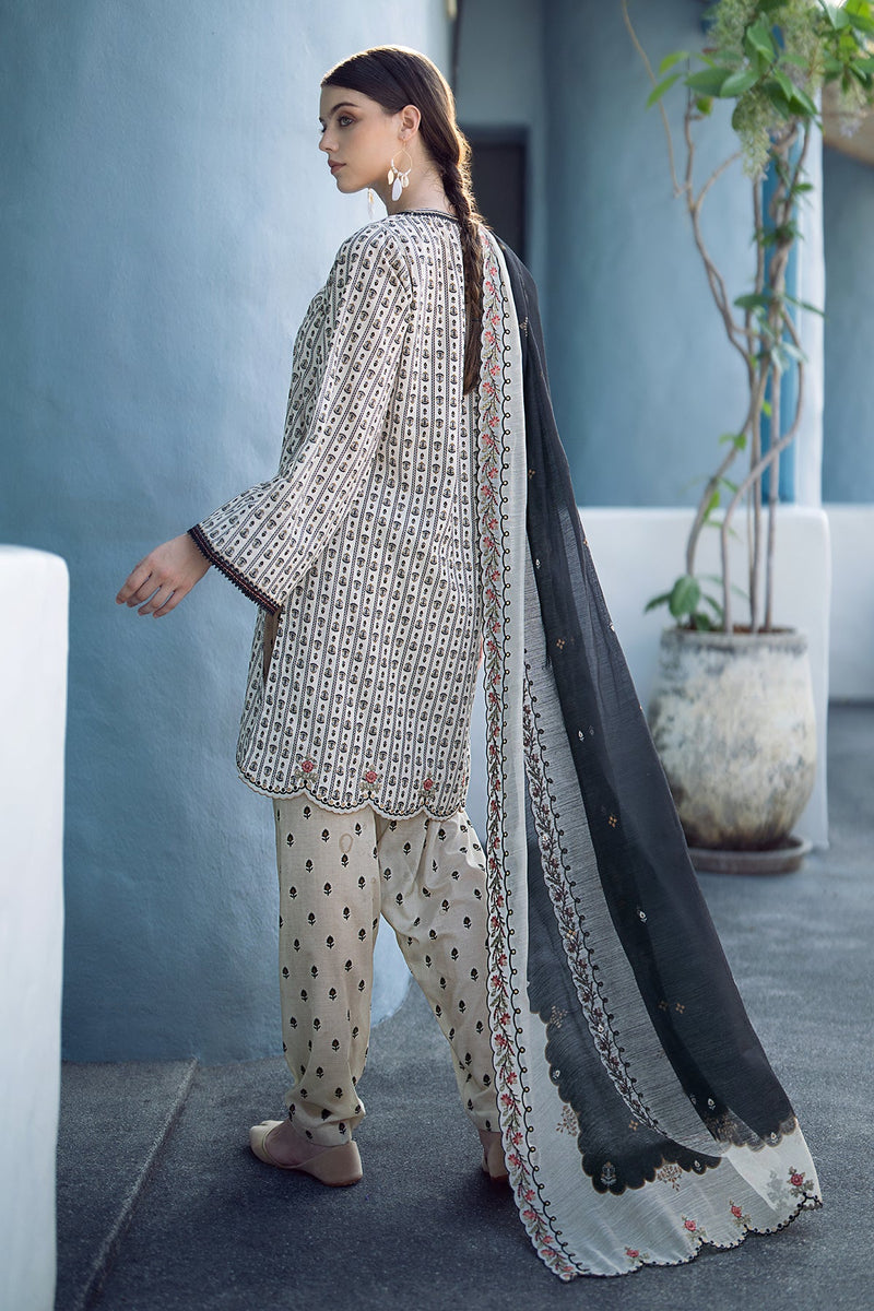 Baroque | Lawn Collection 24 | UF-555 - Khanumjan  Pakistani Clothes and Designer Dresses in UK, USA 