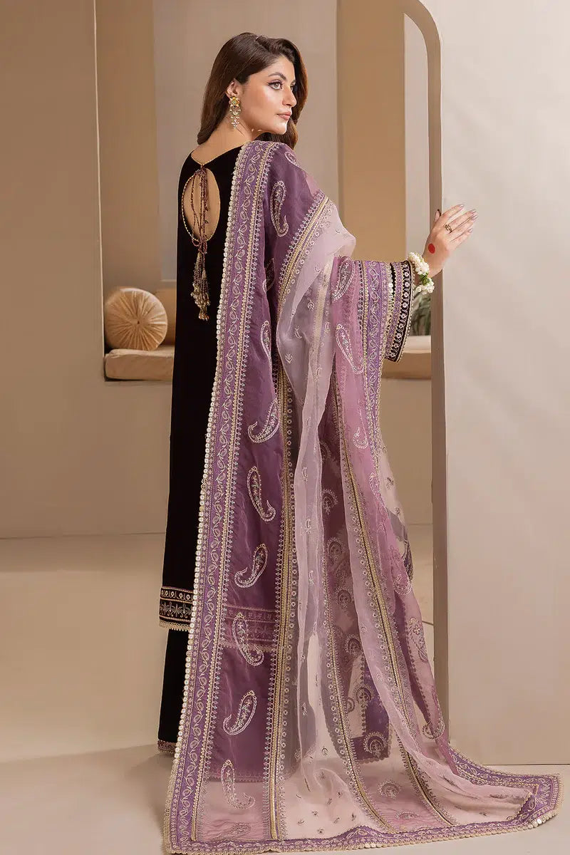 Baroque | Jahanara Luxury Velvet 23 | UF-422 - Khanumjan  Pakistani Clothes and Designer Dresses in UK, USA 