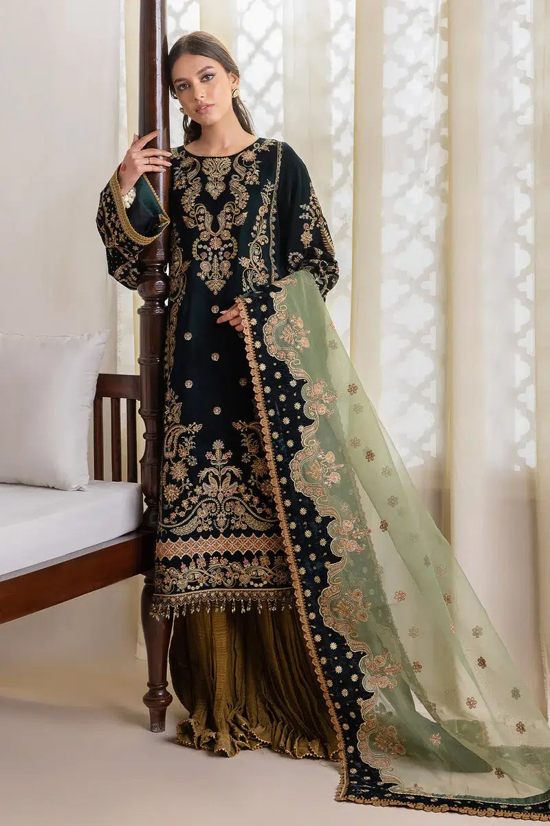 Baroque | Jahanara Luxury Velvet 23 | UF-423 - Khanumjan  Pakistani Clothes and Designer Dresses in UK, USA 