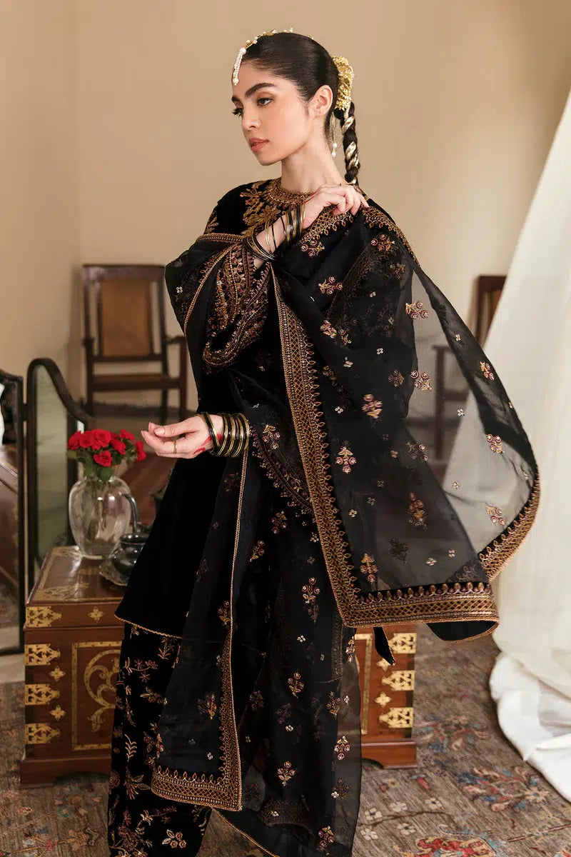 Baroque | Jahanara Luxury Velvet 23 | UF-253 - Khanumjan  Pakistani Clothes and Designer Dresses in UK, USA 