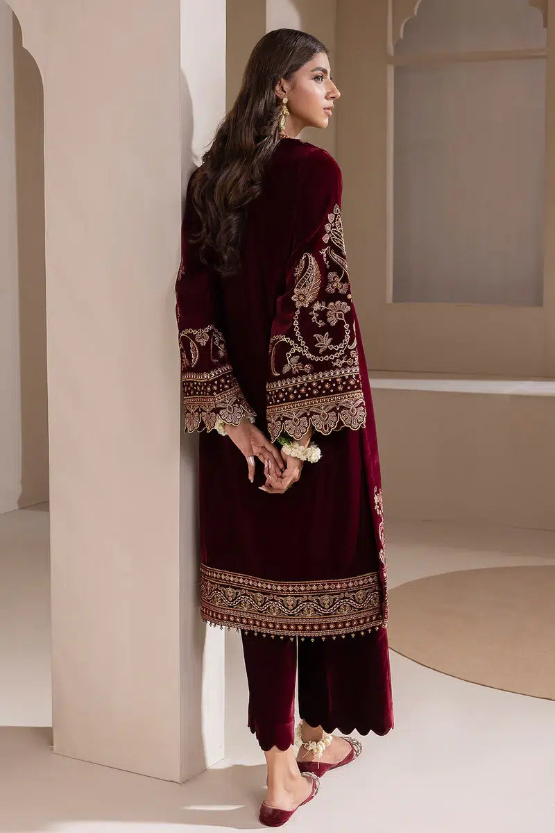 Baroque | Jahanara Luxury Velvet 23 | UF-421 - Khanumjan  Pakistani Clothes and Designer Dresses in UK, USA 