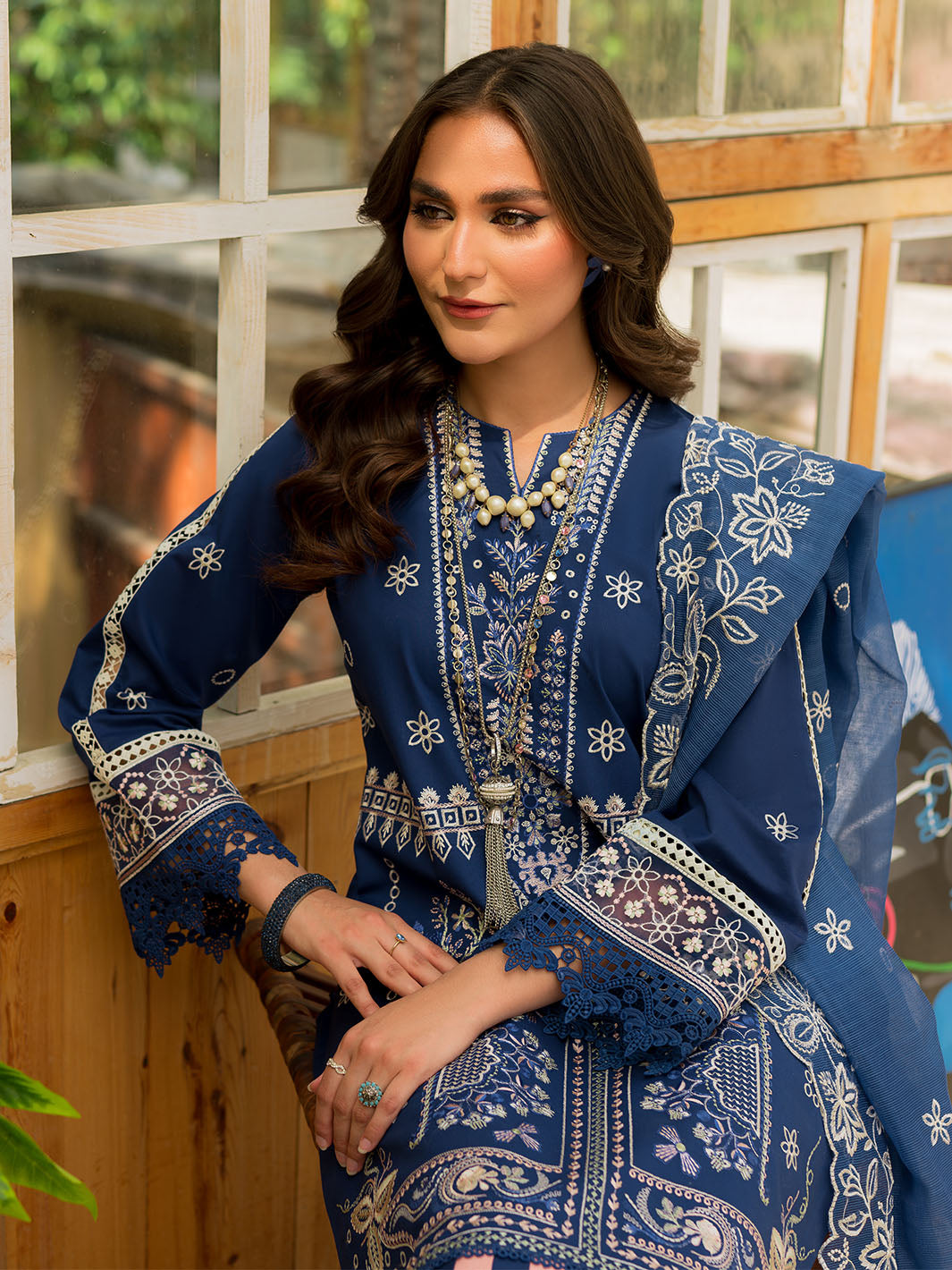 Mahnur | Bella Lawn 24 | BL - 02 - Khanumjan  Pakistani Clothes and Designer Dresses in UK, USA 