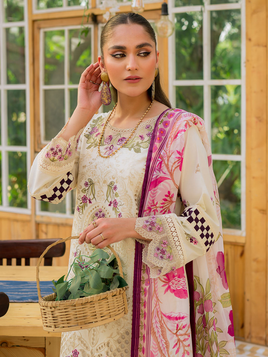 Mahnur | Bella Lawn 24 | BL - 04 - Khanumjan  Pakistani Clothes and Designer Dresses in UK, USA 