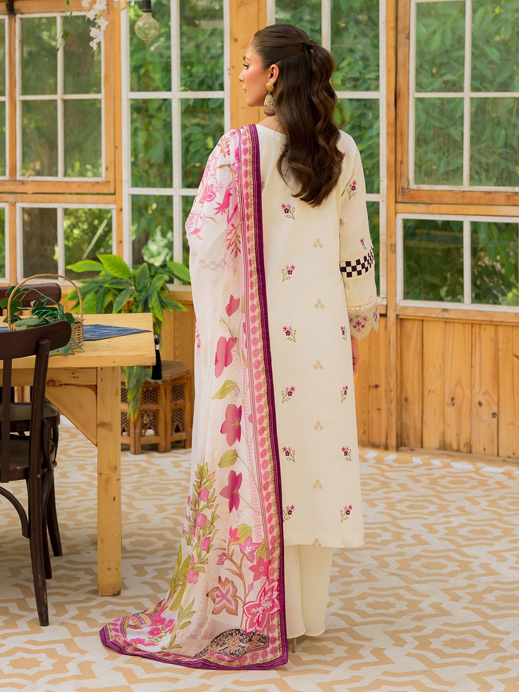 Mahnur | Bella Lawn 24 | BL - 04 - Khanumjan  Pakistani Clothes and Designer Dresses in UK, USA 