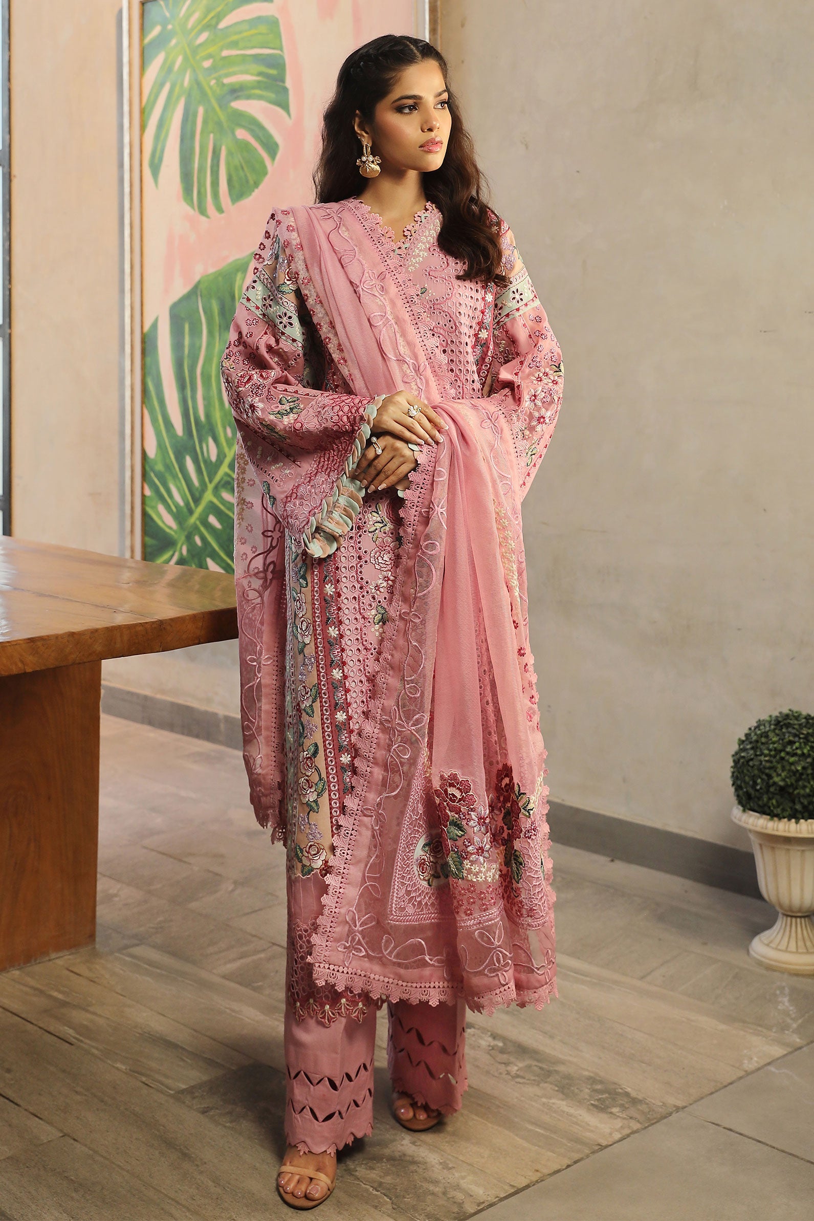 Maryam Hussain | Luxury Lawn 24 | CORAL - Khanumjan  Pakistani Clothes and Designer Dresses in UK, USA 