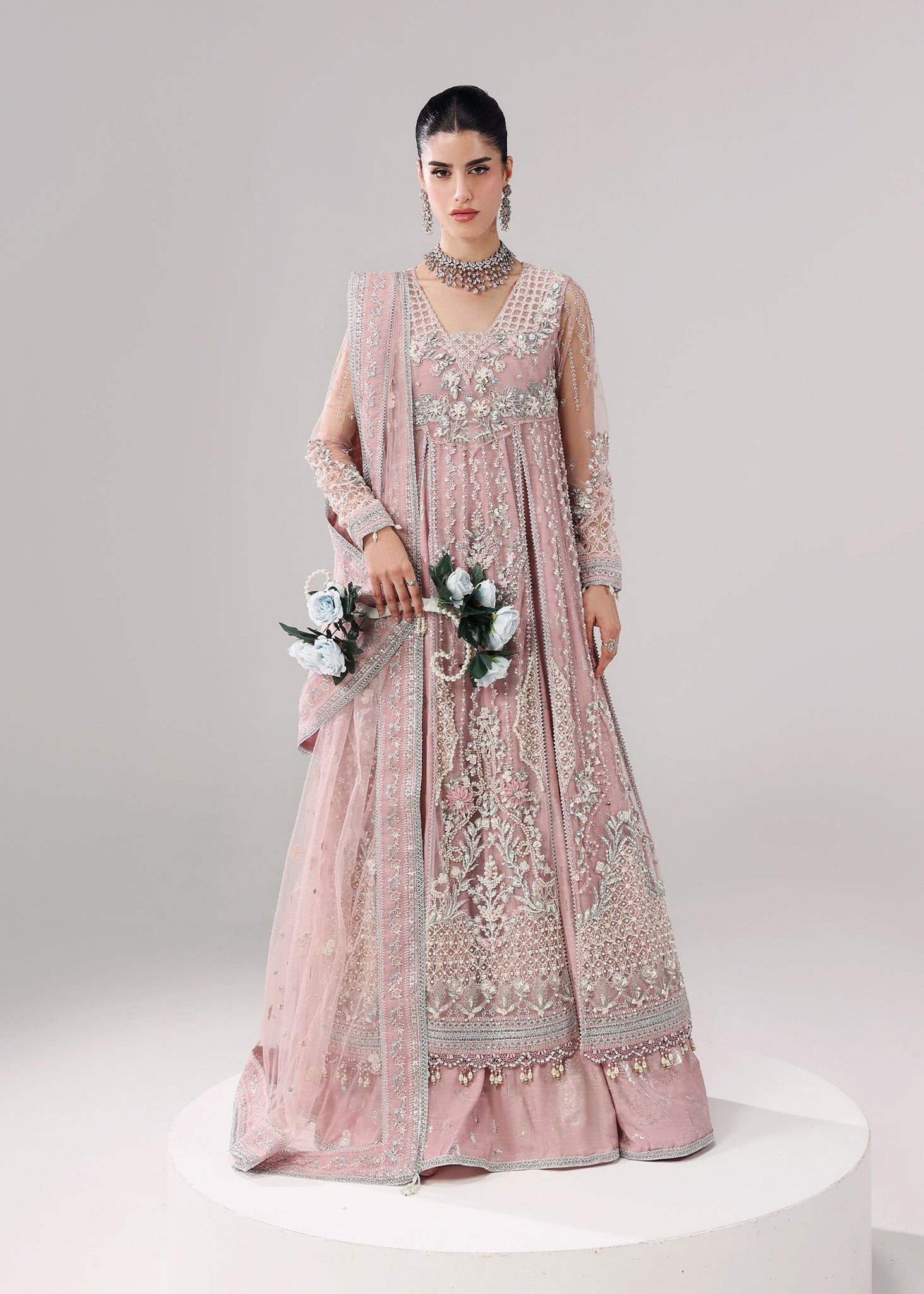 Sardinia | Lamore Luxury Handwork Edit 25 | Lilac luxe