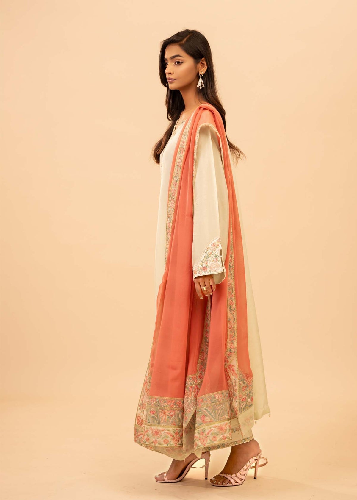 Mahgul | Emerald Hill Formals | Mint Stream - Khanumjan  Pakistani Clothes and Designer Dresses in UK, USA 