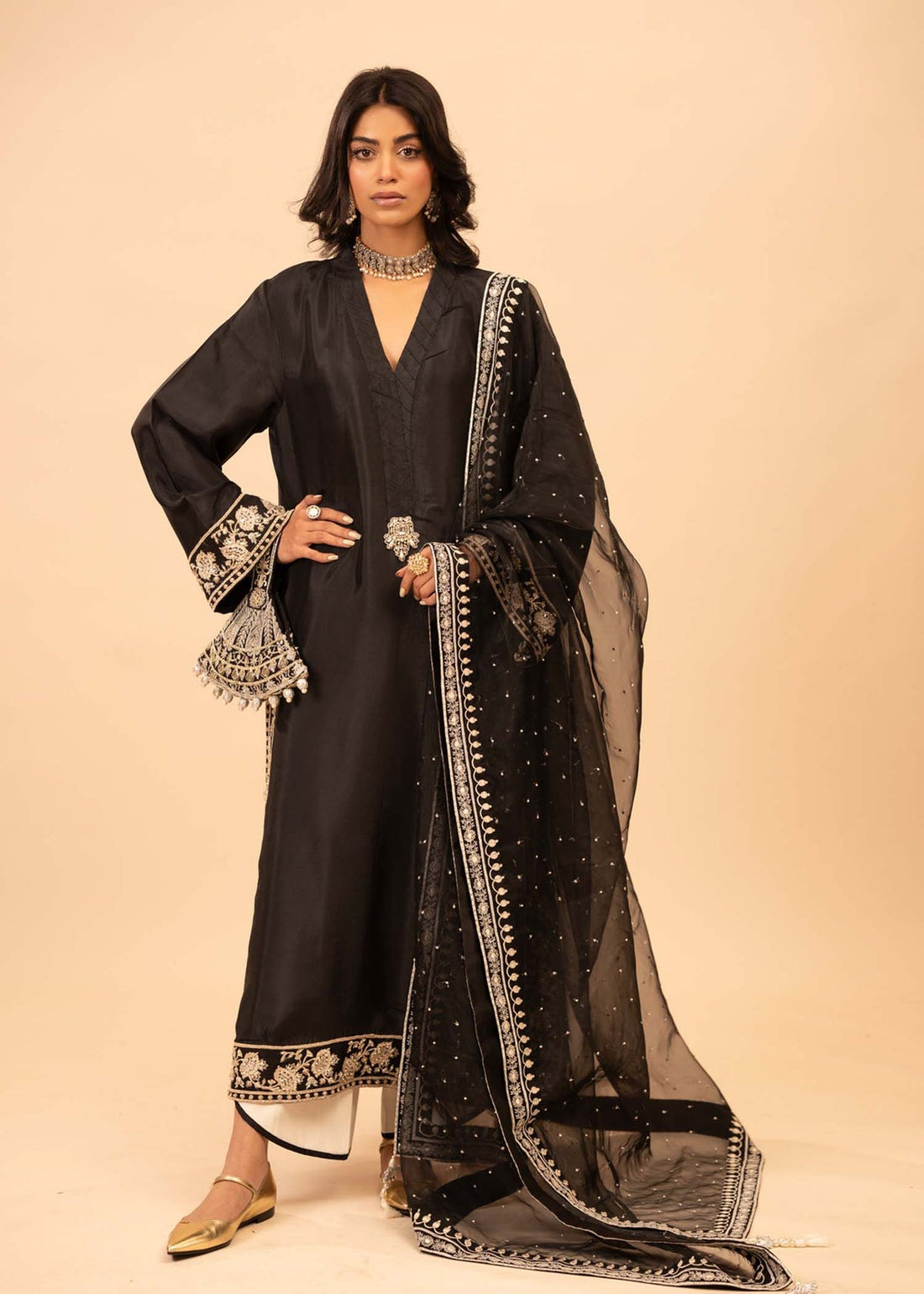 Mahgul | Emerald Hill Formals | Ebony Hill - Khanumjan  Pakistani Clothes and Designer Dresses in UK, USA 