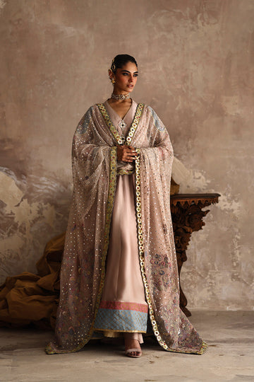 Wardha Saleem | Layla Formals 25 | Gulbagh