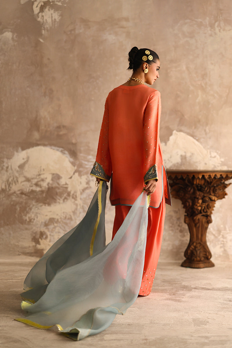 Wardha Saleem | Layla Formals 25 | Nihaal