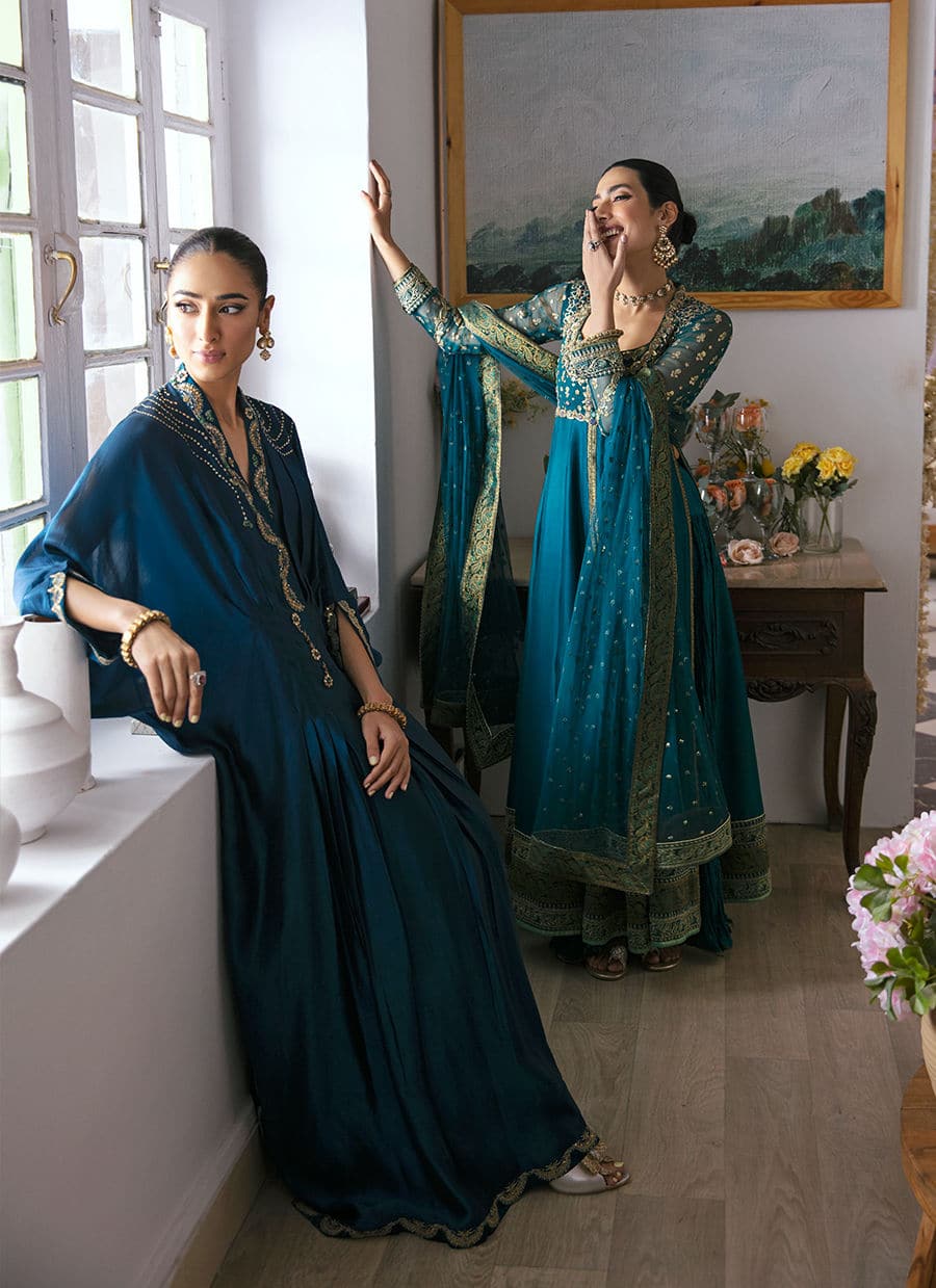 Farah Talib Aziz | Mayna Festive Luxe | Nami - Khanumjan  Pakistani Clothes and Designer Dresses in UK, USA 